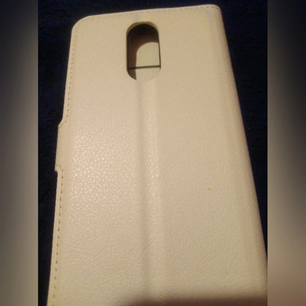 Cellphone case - Picture 7 of 7